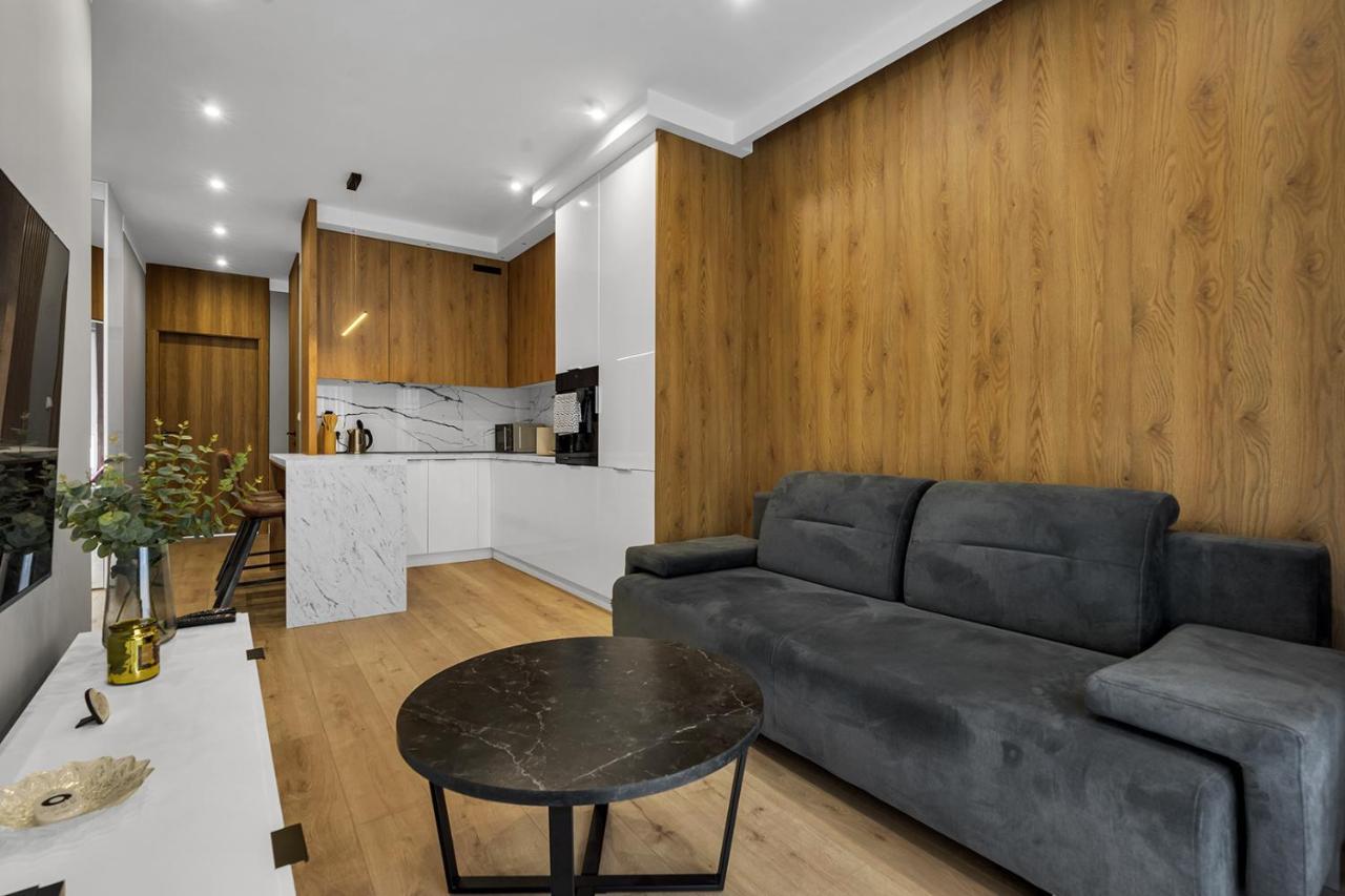 Lotnisko Chopina Modern Apartment Warschau Exterior foto